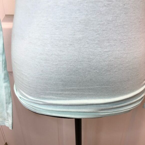 NWT Derek heart light blue long sleeves tee size small - Picture 4 of 9